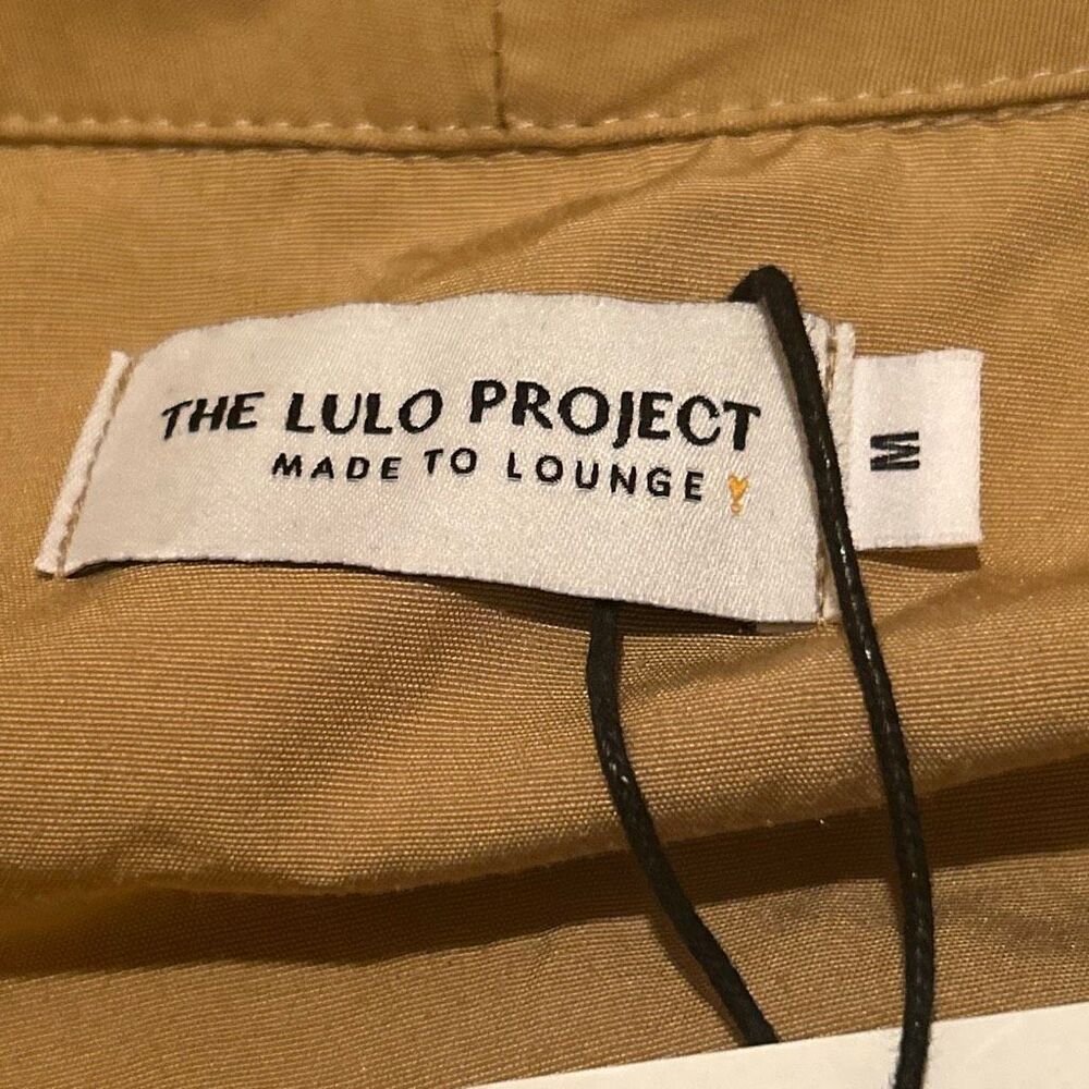 The Lulo Project Guatape Trench Coat Camel Tan Chic Fall Contemporary Size M NWT - Picture 12 of 14